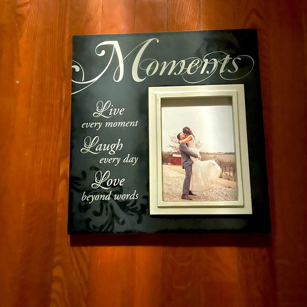 Photo Fram 12” x 12” fits 5” x 7” Photo